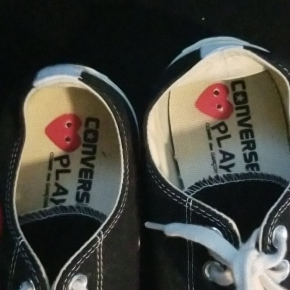 Sneakers - Picture 4 of 4